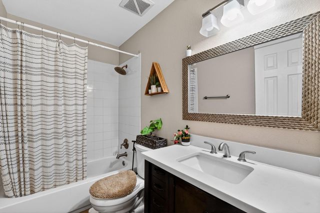 816 Rusk RD, Round Rock, TX 78665