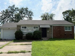 33 Westdell Drive, Dellwood, MO 63136