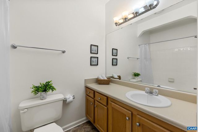 280 RIVERBEND DR #2B, Charlottesville, VA 22911