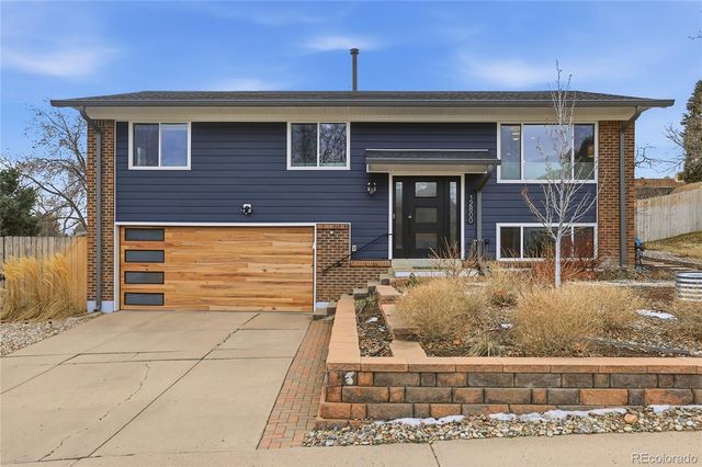 12800 W Asbury Place, Lakewood, CO 80228