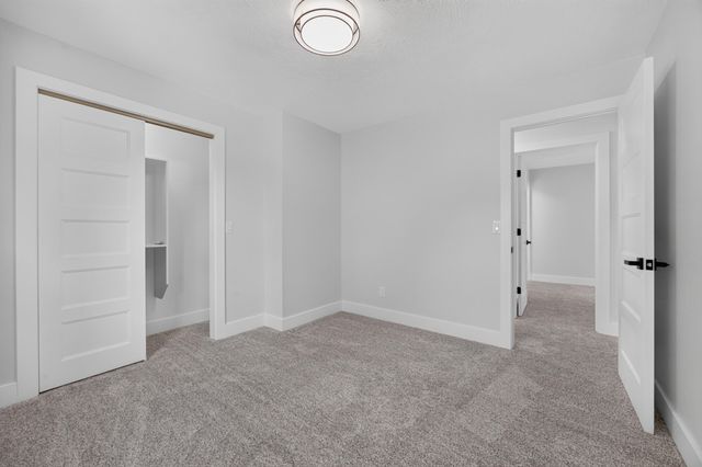 3144 W Heritage Drive, Ozark, MO 65721
