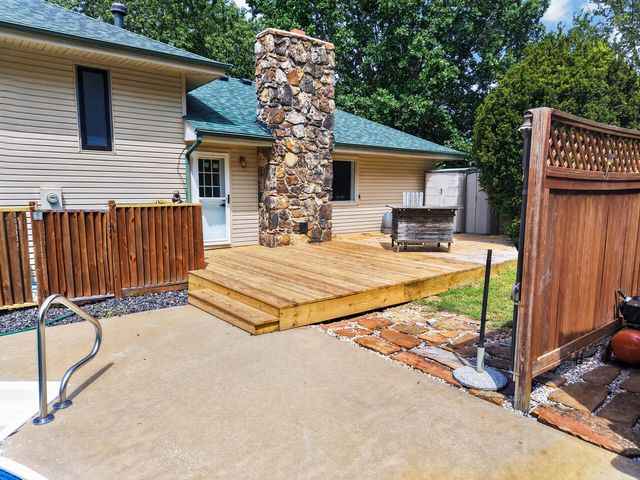 3144 W Heritage Drive, Ozark, MO 65721