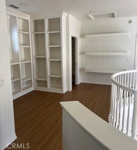 1320 Sun Dial Drive, Tustin, CA 92782