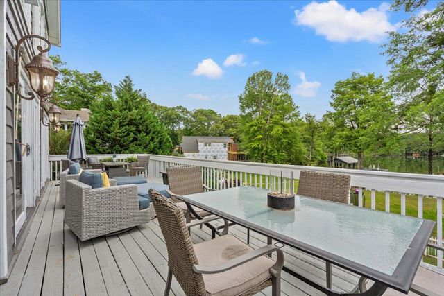 118 Broad River Drive, Santee, SC 29142