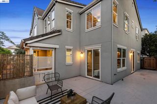 5880 Hillbrook Pl, Dublin, CA 94568
