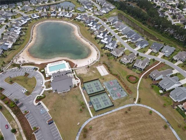 604 Flatwater Dr, Bluffton, SC 29910