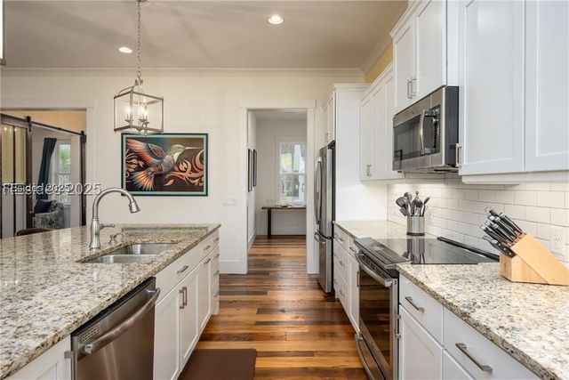 604 Flatwater Dr, Bluffton, SC 29910