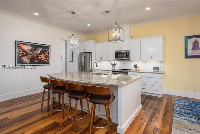 604 Flatwater Dr, Bluffton, SC 29910