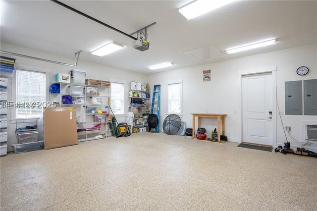 604 Flatwater Dr, Bluffton, SC 29910