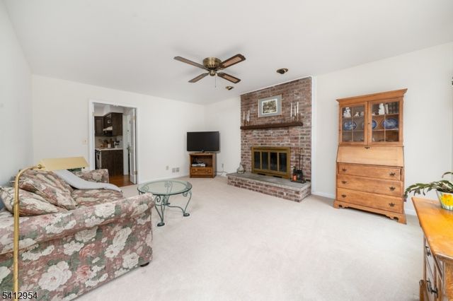 15 Alison Ct, New Providence Boro, NJ 07974