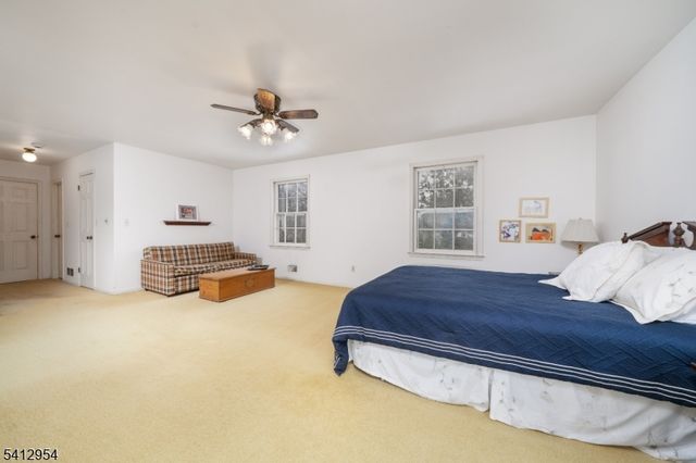 15 Alison Ct, New Providence Boro, NJ 07974