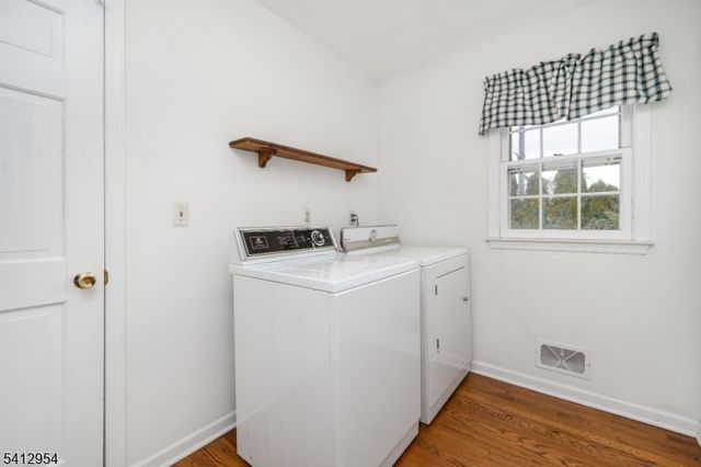 15 Alison Ct, New Providence Boro, NJ 07974