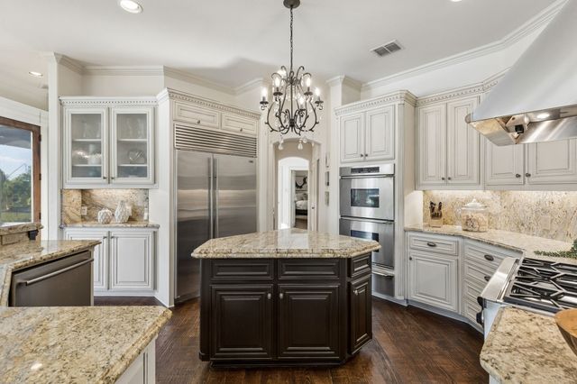 115 Blue Heron Lane, Heath, TX 75032