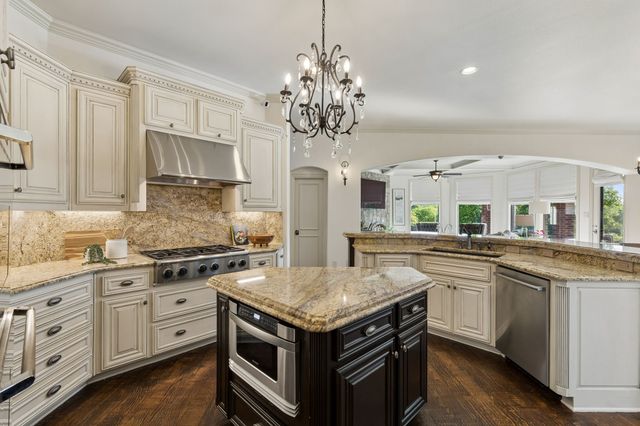 115 Blue Heron Lane, Heath, TX 75032