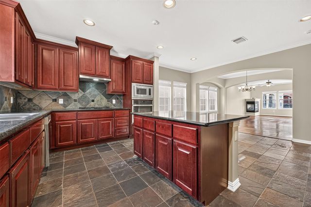 7126 Turtle Lagoon Row, Houston, TX 77036