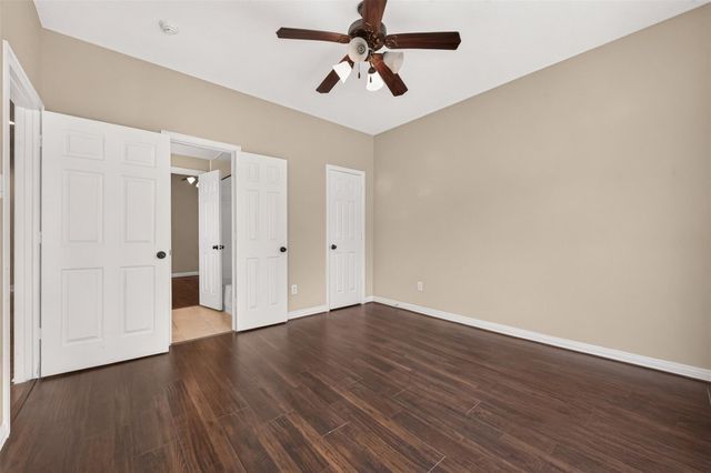 7126 Turtle Lagoon Row, Houston, TX 77036