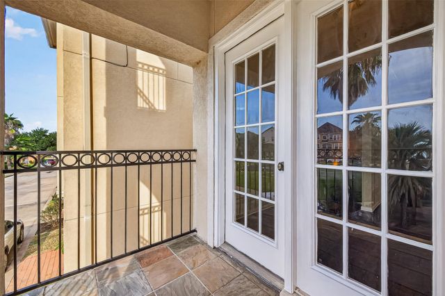 7126 Turtle Lagoon Row, Houston, TX 77036