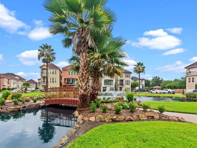 7126 Turtle Lagoon Row, Houston, TX 77036