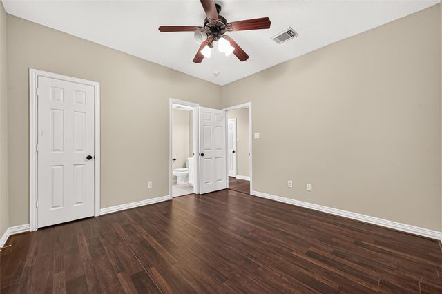 7126 Turtle Lagoon Row, Houston, TX 77036