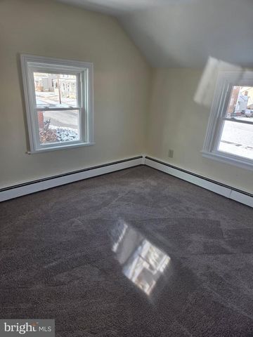 2839 BANKS ST, Harrisburg, PA 17103