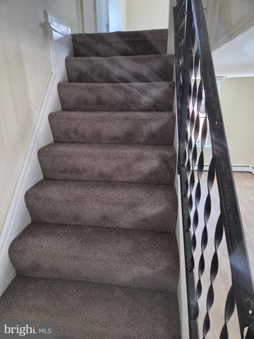 2839 BANKS ST, Harrisburg, PA 17103