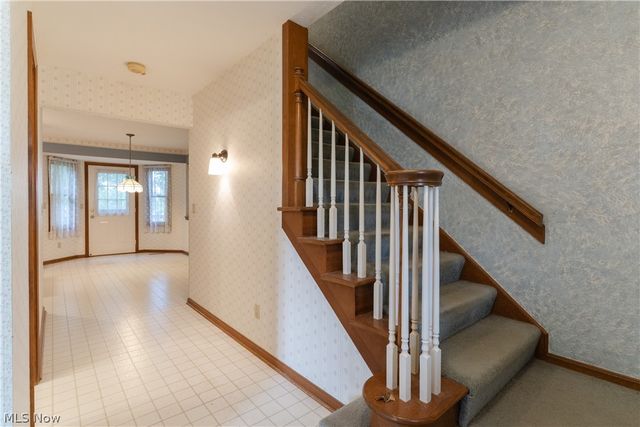 3412 Saint Andrews Drive, Parma, OH 44134