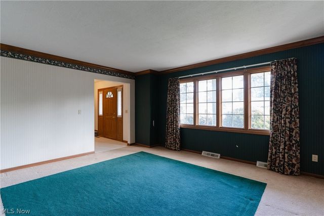 3412 Saint Andrews Drive, Parma, OH 44134