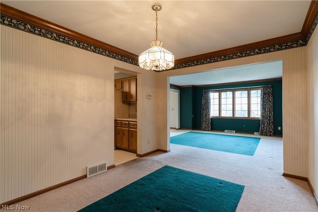 3412 Saint Andrews Drive, Parma, OH 44134
