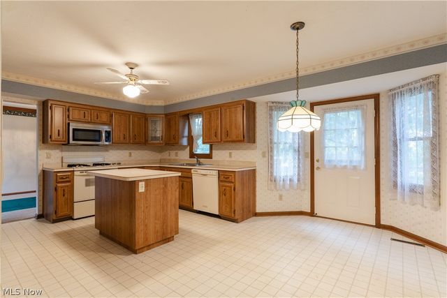 3412 Saint Andrews Drive, Parma, OH 44134
