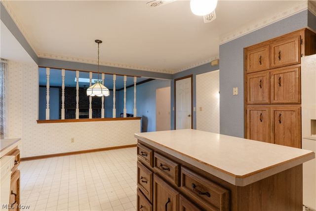 3412 Saint Andrews Drive, Parma, OH 44134