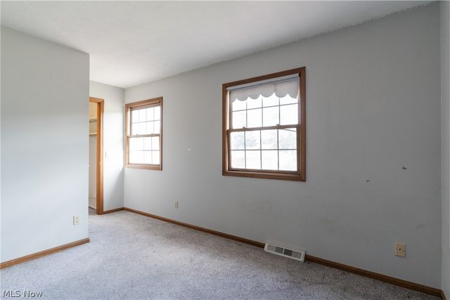 3412 Saint Andrews Drive, Parma, OH 44134
