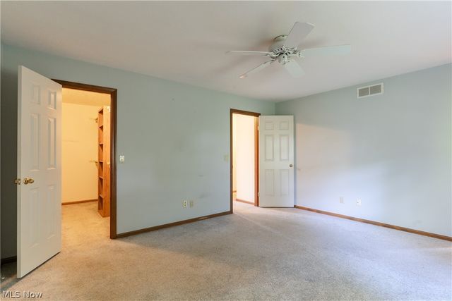 3412 Saint Andrews Drive, Parma, OH 44134