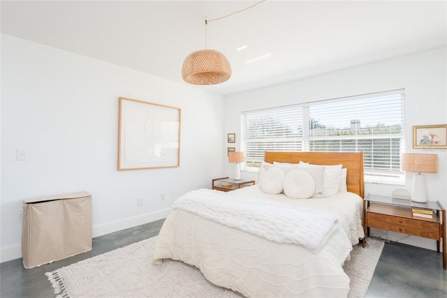 3108 LAKE ELLEN DRIVE, Tampa, FL 33618