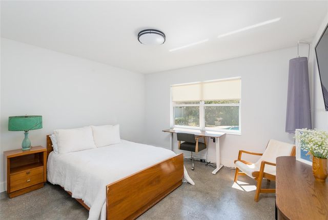 3108 LAKE ELLEN DRIVE, Tampa, FL 33618