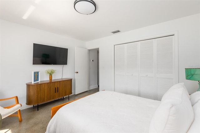 3108 LAKE ELLEN DRIVE, Tampa, FL 33618