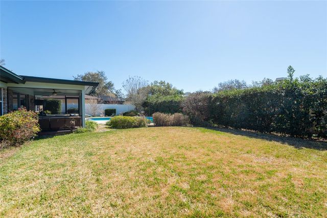 3108 LAKE ELLEN DRIVE, Tampa, FL 33618