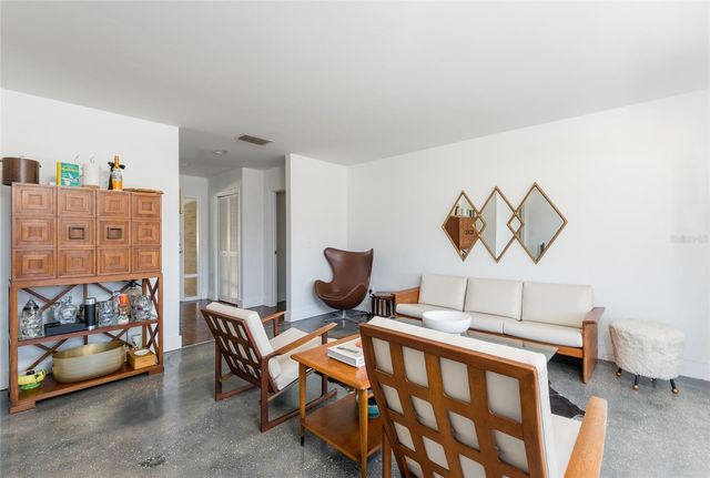 3108 LAKE ELLEN DRIVE, Tampa, FL 33618