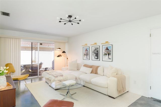 3108 LAKE ELLEN DRIVE, Tampa, FL 33618