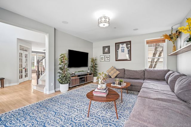 2 Legendary Circle, Rye Brook, NY 10573