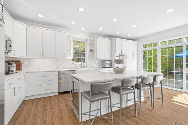 2 Legendary Circle, Rye Brook, NY 10573