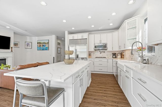 2 Legendary Circle, Rye Brook, NY 10573