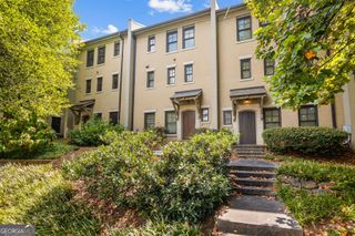 213 Knob Hills Circle, Decatur, GA 30030