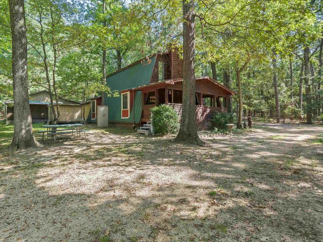 1101 King John Dr, Scroggins, TX 75480