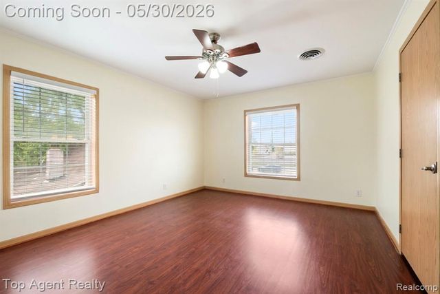 2018 John R Road, Troy, MI 48083