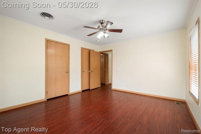 2018 John R Road, Troy, MI 48083