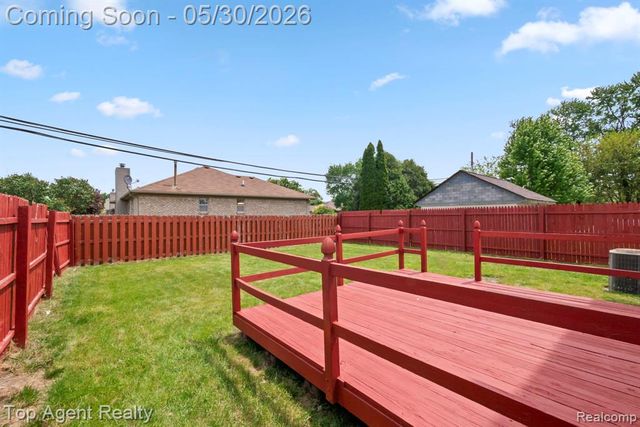 2018 John R Road, Troy, MI 48083
