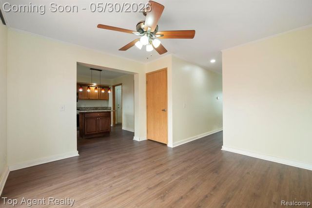 2018 John R Road, Troy, MI 48083