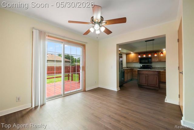 2018 John R Road, Troy, MI 48083