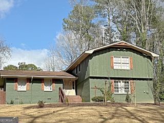 1210 Brookside Drive NE, Conyers, GA 30012