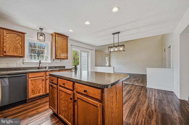 820 EDNA JANE LN, West Grove, PA 19390